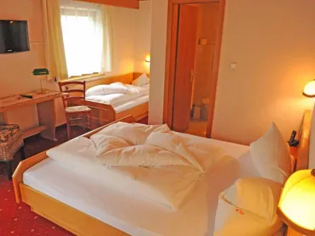 actieve gezinsvakantie outdoorvakantie families oostenrijk oetz pension olympia 18