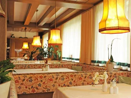 actieve gezinsvakantie outdoorvakantie families oostenrijk oetz pension olympia 17