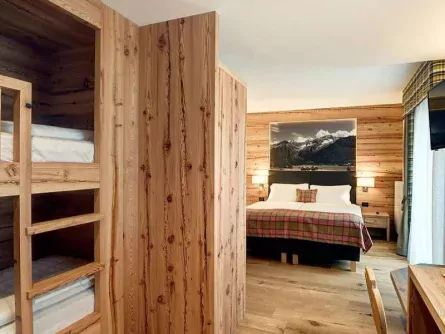 family active val di sole premium hotel palace ravelli alpine family room (4)