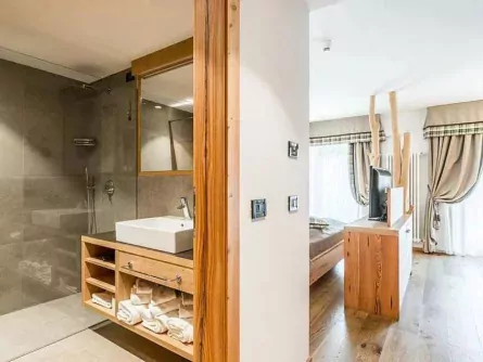 family active val di sole premium hotel palace ravelli alpine family room (3)