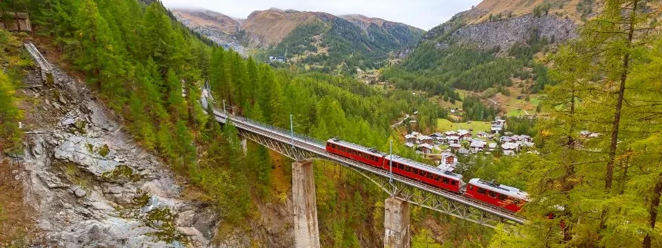rondreis alpen op maat zwitserland wallis zermatt gornergrat trein