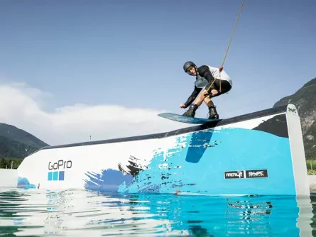 actieve gezinsvakantie outdoorvakantie families oostenrijk ötztal wakeboarden4