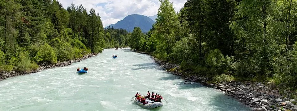 actieve gezinsvakantie outdoorvakantie families oostenrijk ötztal rafting