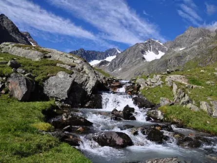 huttentocht stubaier höhenweg vakantie oostenrijk oostenrijkse alpen e3 neue regenburger hütte1