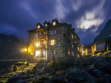 huttentocht stubaier h&ouml;henweg stubaier alpen stubaital oostenrijk n&uuml;rnberger huette 7