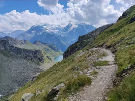 Huttentocht Arolla Verbier Wallis Zwitserland Lac de Louvie 2