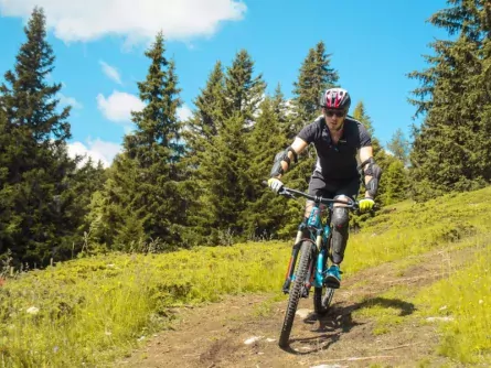 outdoor active val di sole outdoorvakantie trentino italie mountainbike tour e mountainbike lago dei caprioli1
