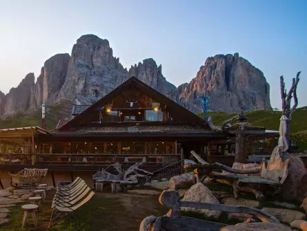 huttentocht dolomieten panorama val di fassa zuid tirol italie italiaanse alpen wandelvakantie rifugio friedrich august