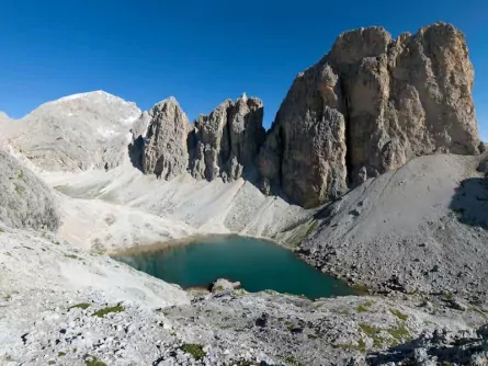 huttentocht dolomieten panorama val di fassa zuid tirol italie italiaanse alpen wandelvakantie apt val di fassa_nicola angeli_lago antermoia