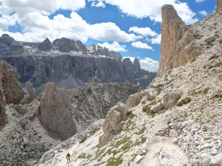 day 4   huttentocht puez odle nature_park dolomieten italiaanse alpen italie berghut day 4   passo gardena (16)