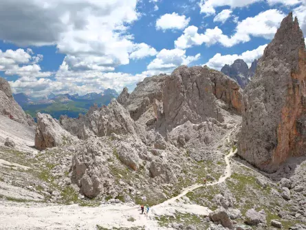 day 4   huttentocht puez odle nature_park dolomieten italiaanse alpen italie berghut day 4   passo gardena (15