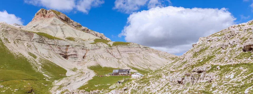 day 3   huttentocht puez odle nature_park dolomieten italiaanse alpen italie berghut day 3   alta via 2   rifugio puez (14