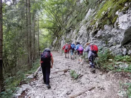 huttentocht julische alpen slovenie goriska wandelen krn lakes hut lepena