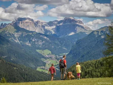 huttentocht val di fassa hond italie san giovanni patricia ramirez 3