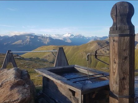 Huttentocht Kesch Trek Graubünden Zwitserland Es cha Hütte uitzicht 5