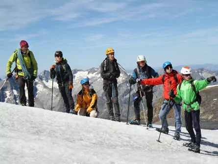 outdoor active les deux alpes outdoorvakantie frankrijk auvergne rhone alpes oisans glacier hike (2)