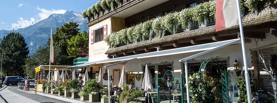 outdoor active zillertal outdoorvakantie oostenrijk tirol mayrhofen hotel landhaus carla voor