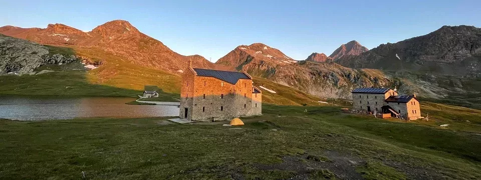 huttentocht valle d aosta italie italiaanse alpen wandelvakantie 1