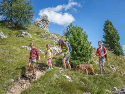 huttentocht val di fassa hond italie san giovanni patricia ramirez 2