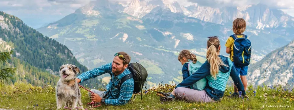 huttentocht val di fassa hond italie trente canazei patricia ramirez 1 (1)