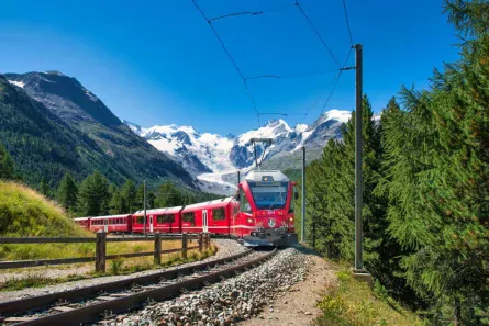 actieve vakantie rondreizen zwitserland highlights bernina express engadin (1)webp